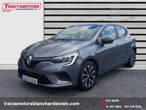 Renault Clio Hatchback, Petrol, 2023, Grey