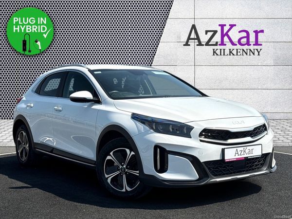 Kia XCeed Hatchback, Petrol Plug-in Hybrid, 2023, White
