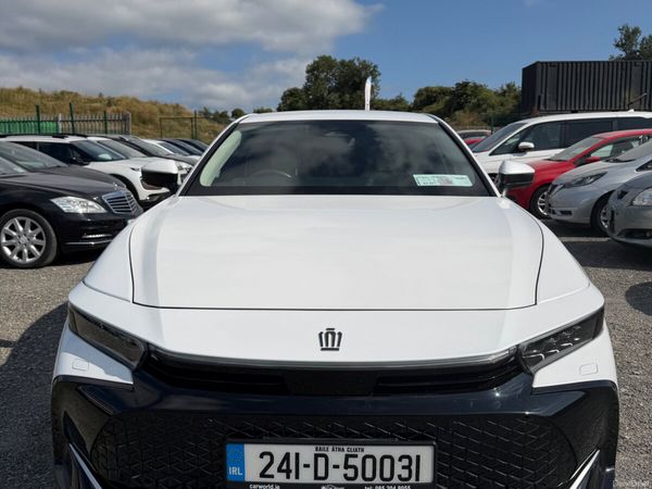 Toyota Crown Saloon, Petrol Hybrid, 2024, White