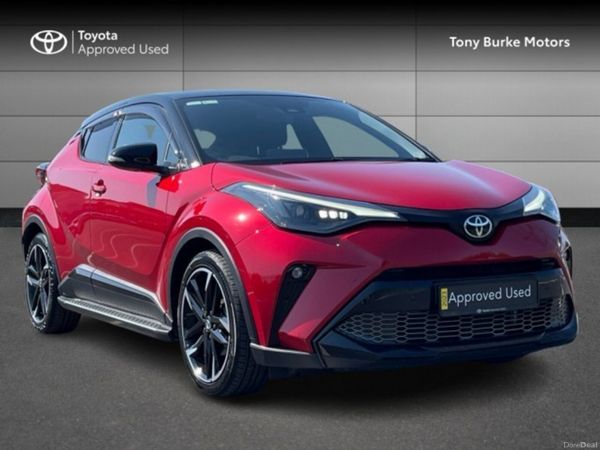 Toyota C-HR SUV, Petrol Hybrid, 2023, Red