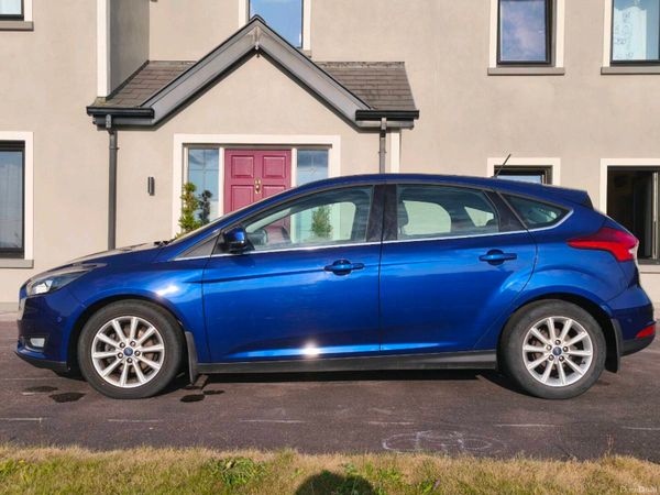 Ford Focus Hatchback, Diesel, 2018, Blue