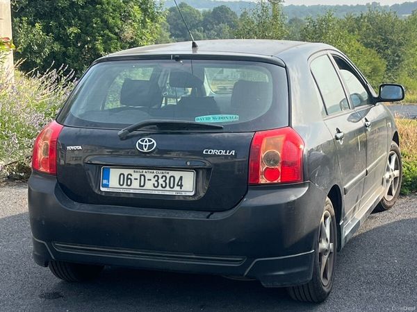 Toyota Corolla Hatchback, Petrol, 2006, Black