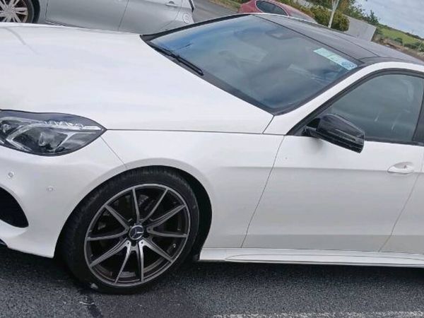 Mercedes-Benz E-Class Saloon, Diesel, 2016, White