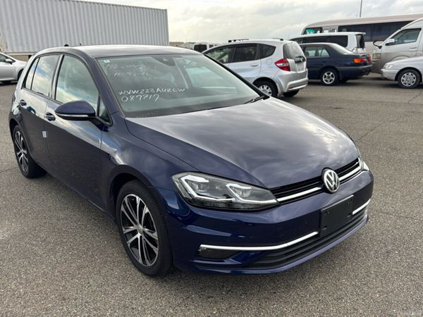 Volkswagen Golf Hatchback, Petrol, 2016, Black