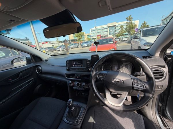 Hyundai KONA MPV, Petrol, 2018, Grey