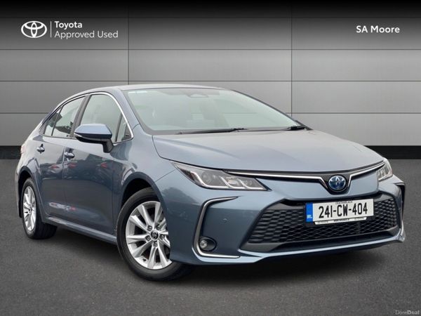 Toyota Corolla Saloon, Petrol Hybrid, 2024, Grey