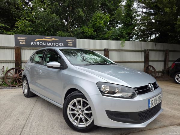 Volkswagen Polo Hatchback, Petrol, 2012, Silver