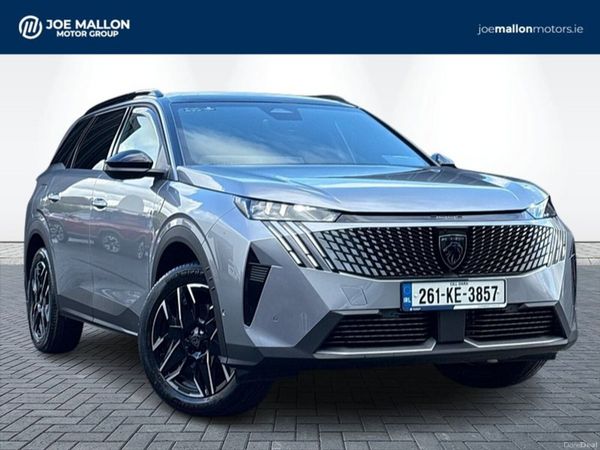 Peugeot 5008 MPV, Petrol, 2026, Grey