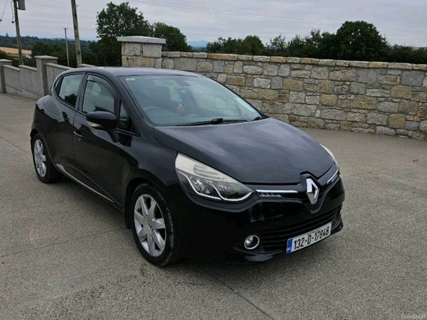 Renault Clio Hatchback, Petrol, 2013, Black
