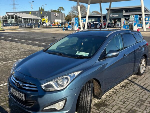 Hyundai i40 Estate/Jeep, Diesel, 2015, Blue