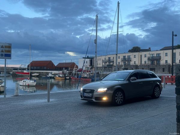Audi A4 Estate, Diesel, 2010, Beige
