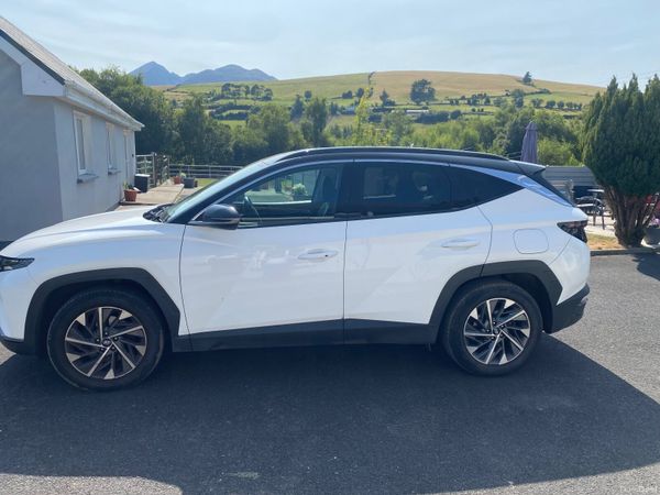Hyundai Tucson SUV, Diesel, 2022, White