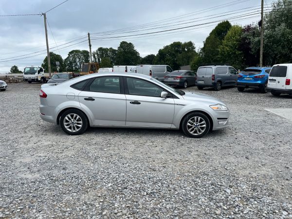 Ford Mondeo Hatchback, Diesel, 2013, Silver