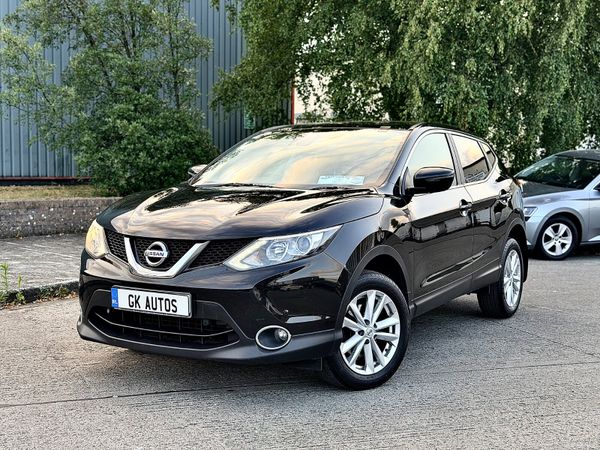 Nissan Qashqai Hatchback, Diesel, 2015, Black