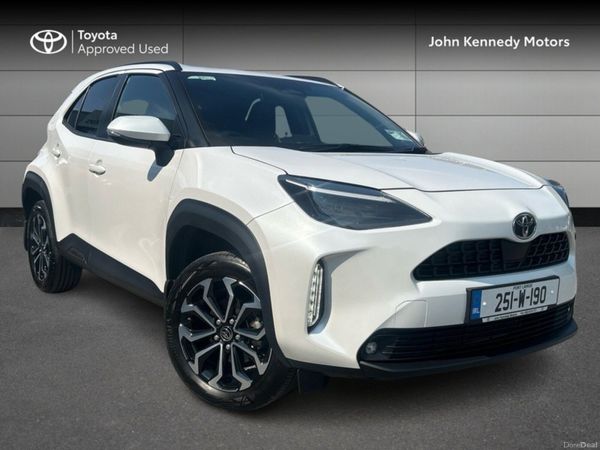Toyota Yaris Cross Hatchback, Petrol Hybrid, 2025, White