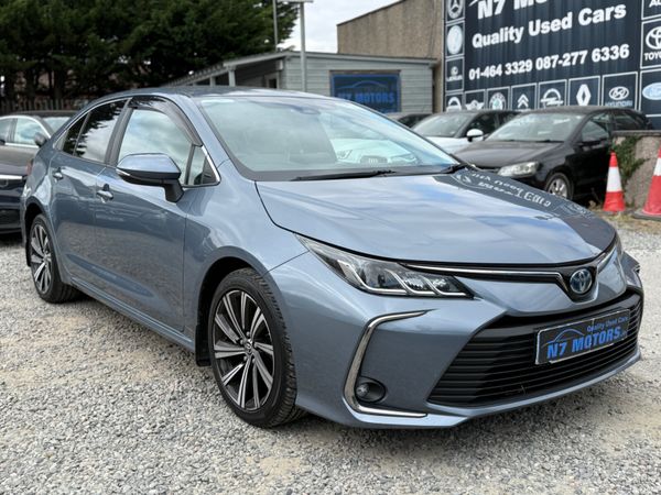 Toyota Corolla Saloon, Petrol Hybrid, 2022, Grey