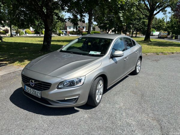 Volvo S60 Saloon, Diesel, 2014, Gold