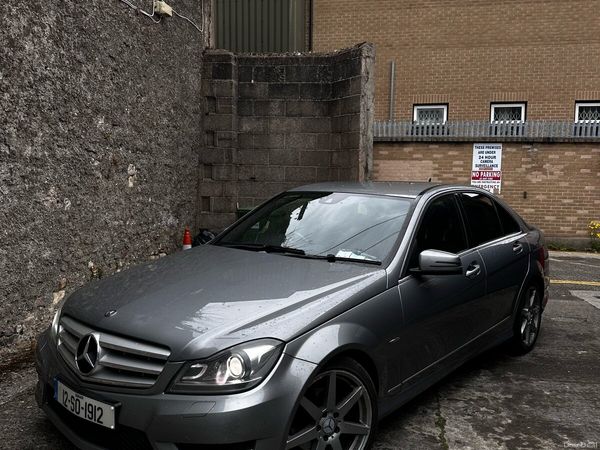 Mercedes-Benz C-Class Saloon, Diesel, 2012, Silver