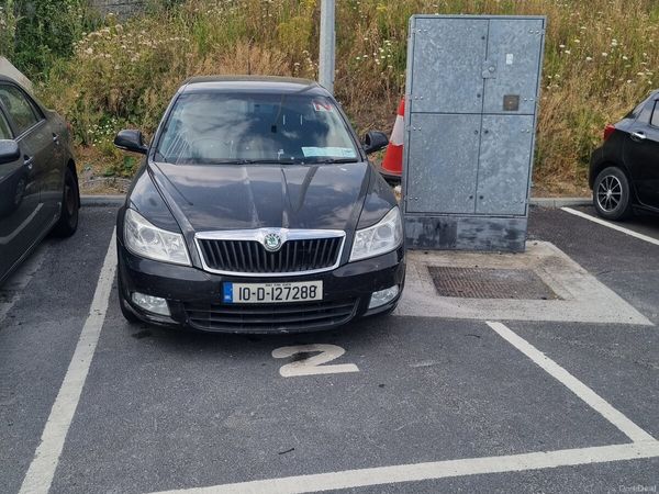 Skoda Octavia Hatchback, Diesel, 2010, Black