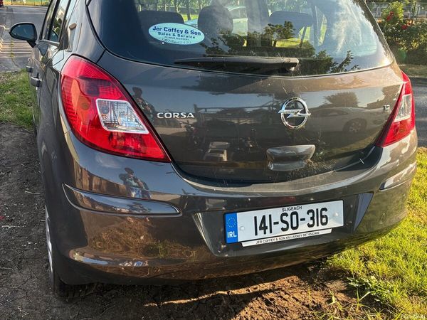 Opel Corsa Hatchback, Petrol, 2014, Grey
