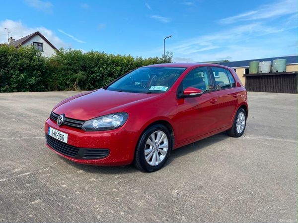 Volkswagen Golf Hatchback, Diesel, 2011, Red