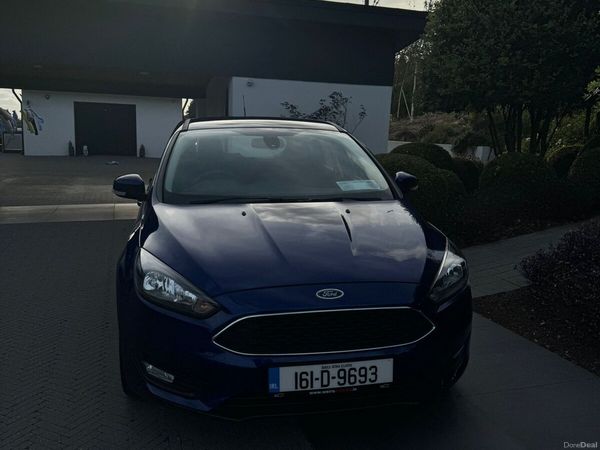 Ford Focus Hatchback, Petrol, 2016, Blue