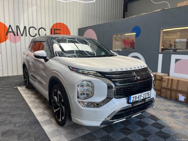 Mitsubishi Outlander SUV, Petrol Plug-in Hybrid, 2023, White