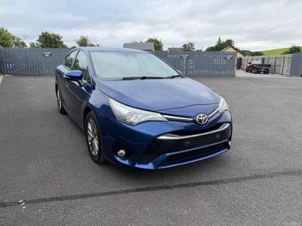 Toyota Avensis Saloon, Diesel, 2017, Blue
