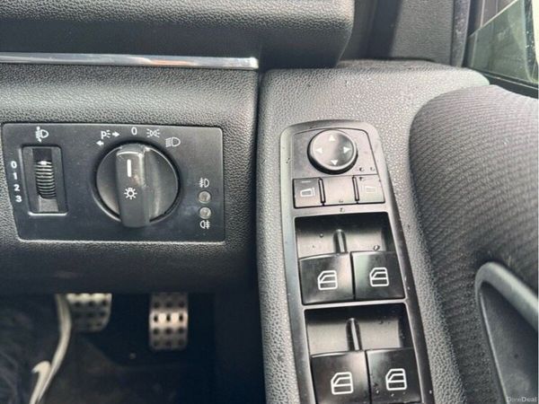 Mercedes-Benz B-Class MPV, Petrol, 2008, Black