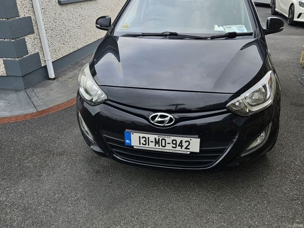 Hyundai i20 Hatchback, Petrol, 2013, Black