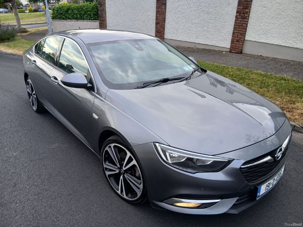 Opel Insignia Hatchback, Diesel, 2019, Grey