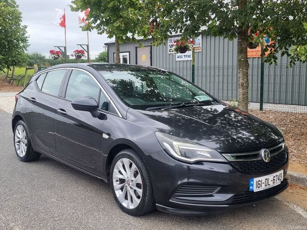 Opel Astra Hatchback, Diesel, 2016, Black