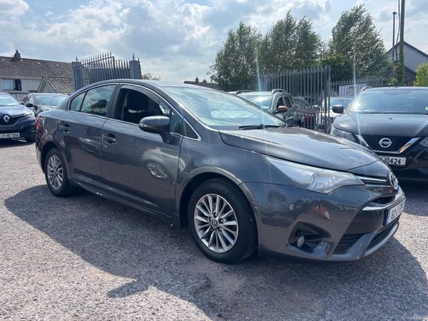 Toyota Avensis Saloon, Diesel, 2016, Grey