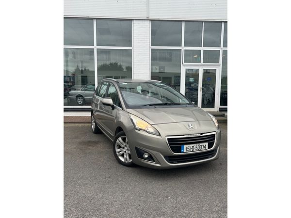 Peugeot 5008 MPV, Diesel, 2015, Grey