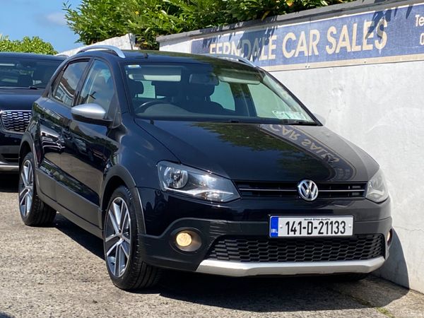 Volkswagen Polo Hatchback, Petrol, 2014, Black