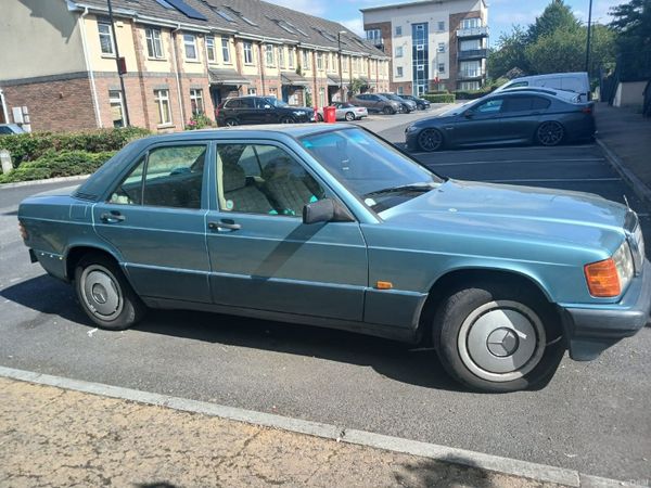 Other Other Saloon, Petrol, 1991, Green