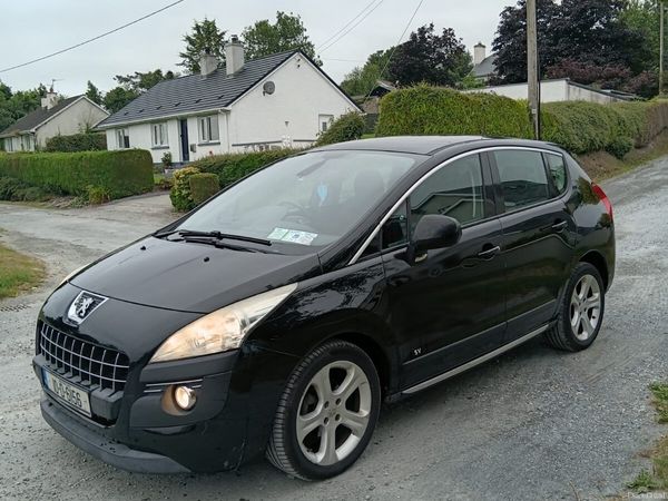 Peugeot 3008 MPV, Diesel, 2010, Black