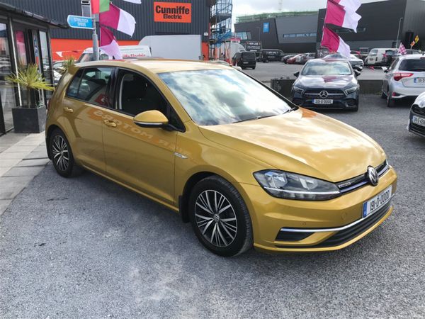 Volkswagen Golf Hatchback, Petrol, 2019, Yellow
