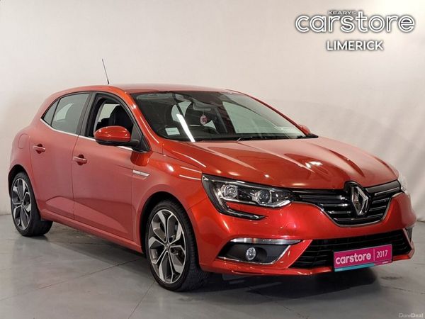 Renault Megane Hatchback, Diesel, 2017, Red