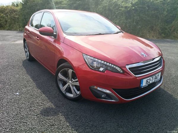Peugeot 308 Hatchback, Diesel, 2016, Red