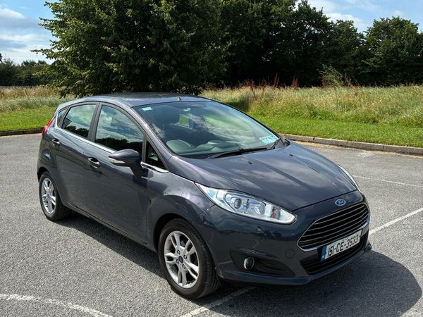 Ford Fiesta Hatchback, Petrol, 2015, Grey