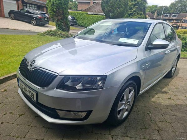 Skoda Octavia Saloon, Diesel, 2015, Silver
