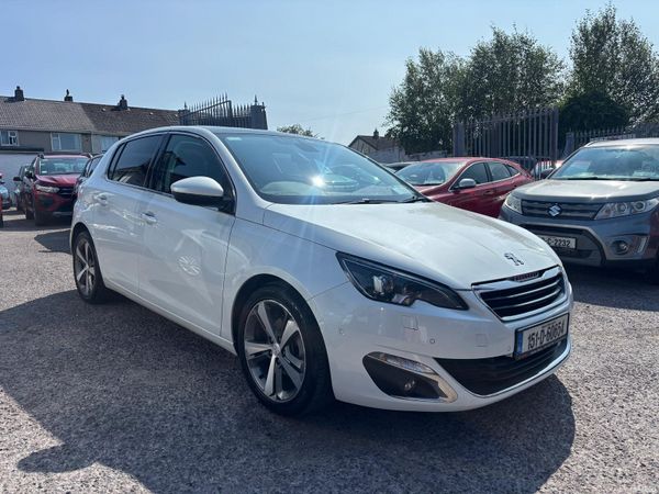Peugeot 308 Hatchback, Petrol, 2015, White