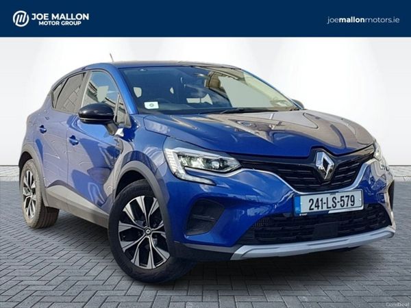 Renault Captur Hatchback, Petrol, 2024, Blue