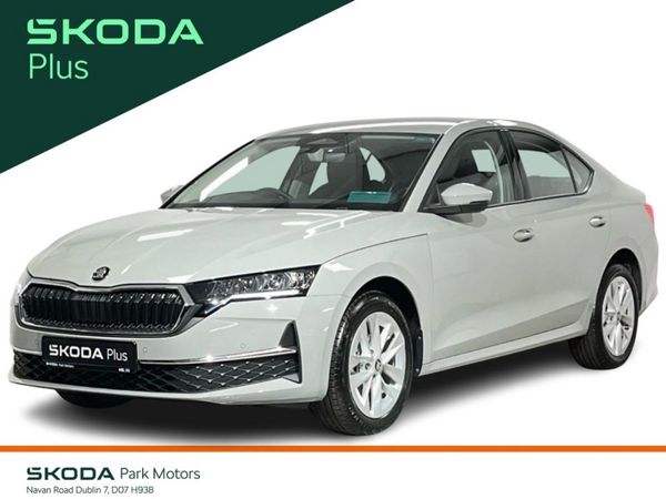 Skoda Octavia Saloon, Petrol, 2026, Grey