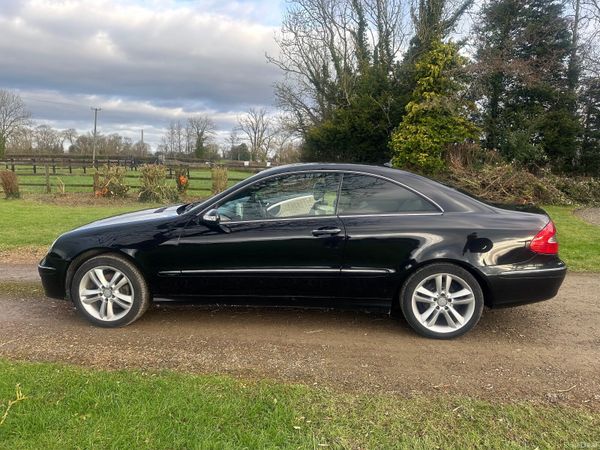 Mercedes-Benz CLK Coupe, Diesel, 2009, Black