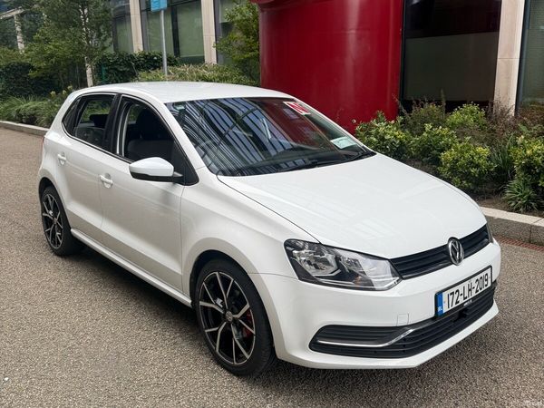 Volkswagen Polo Hatchback, Petrol, 2017, White
