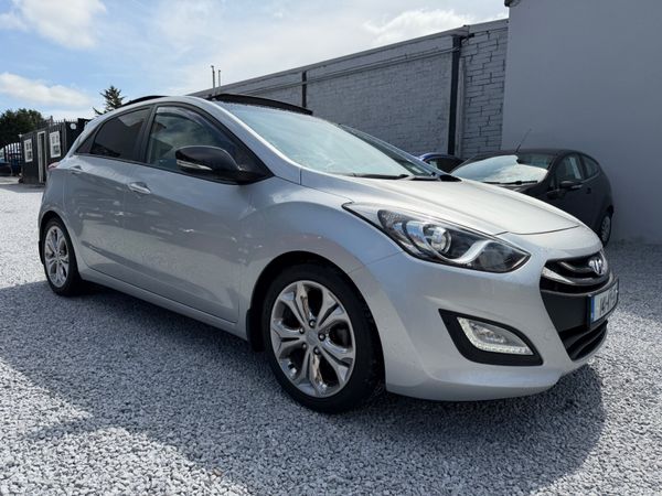 Hyundai i30 Hatchback, Diesel, 2014, Silver