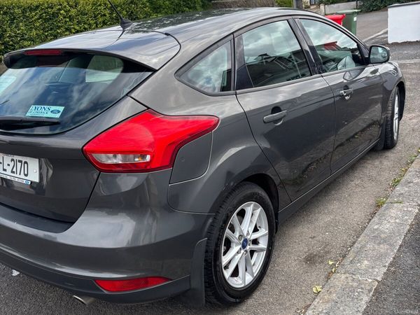Ford Focus Hatchback, Diesel, 2015, Grey