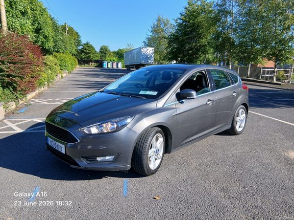 Ford Focus Hatchback, Diesel, 2017, Grey